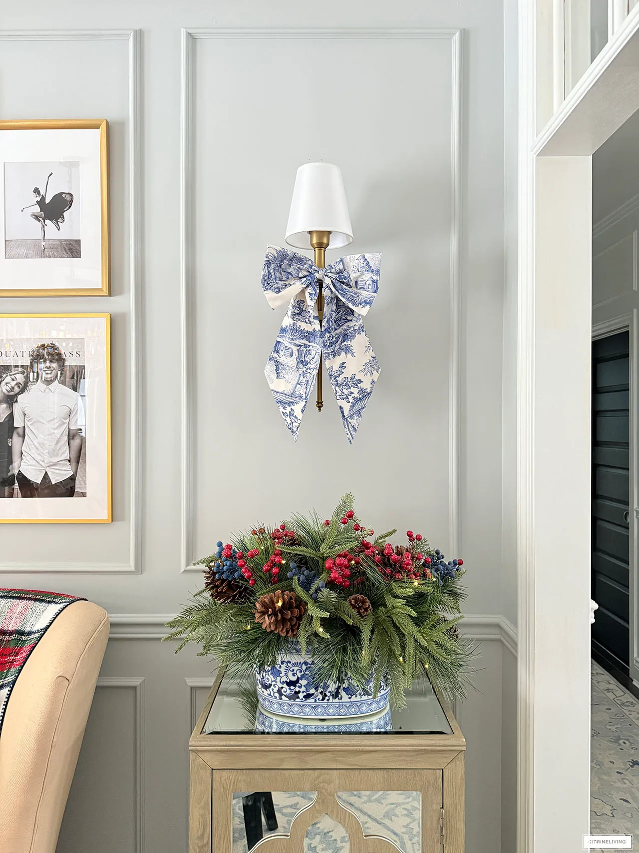 Classic Christmas Dining Room Decorating | CitrineLiving