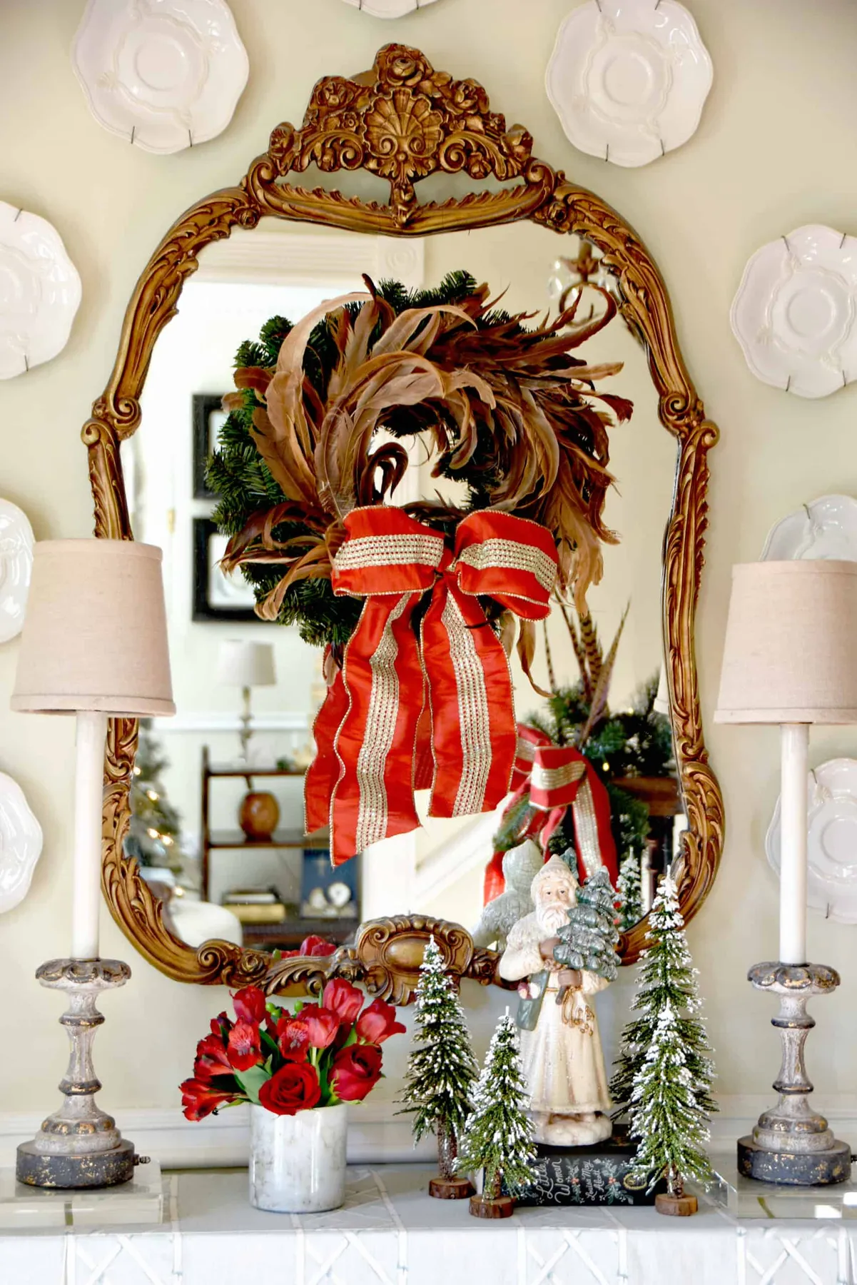 Classic Christmas Home Tour 2021 {Exterior & Foyer} – Dixie Delights