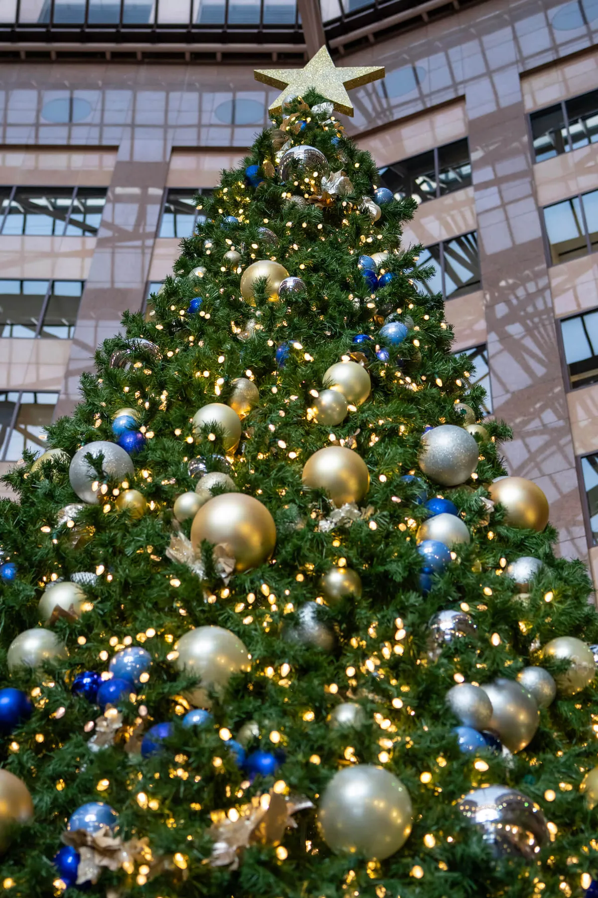 Commercial Holiday Christmas Decorations in Cleveland