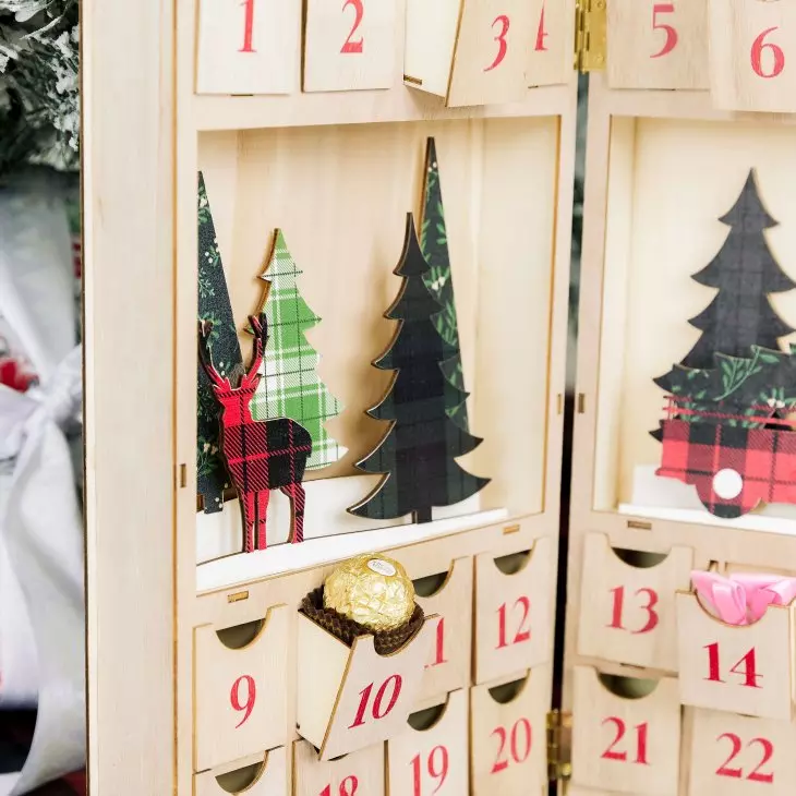 Countdown To Christmas Box – Stag | Tumble Chicks