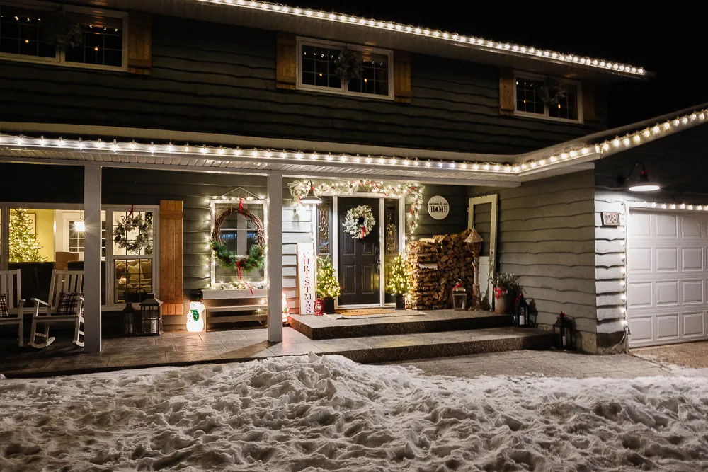 Cozy Christmas Lights at Night - Making it in the Mountains