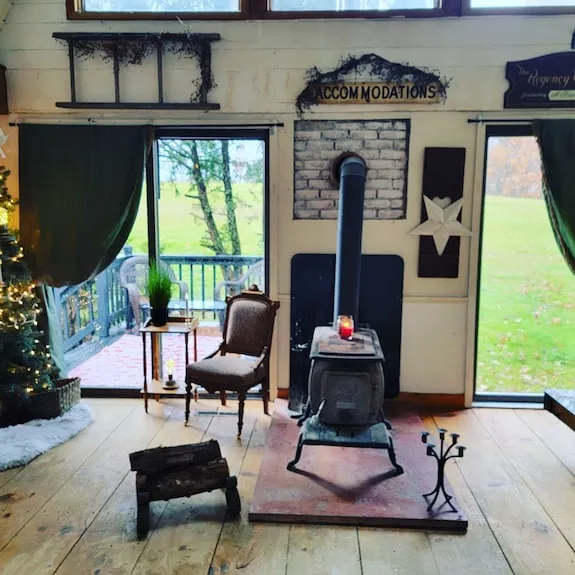Cozy Rustic Cabin In The Hamlet Of Shushan NY. with incredible views - Book  Your Stay - 2026 - Vrbo