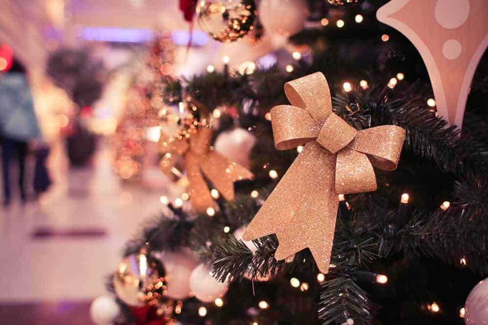 Creating Elegant Christmas Curb Appeal for Home Staging - MHM Professional Staging