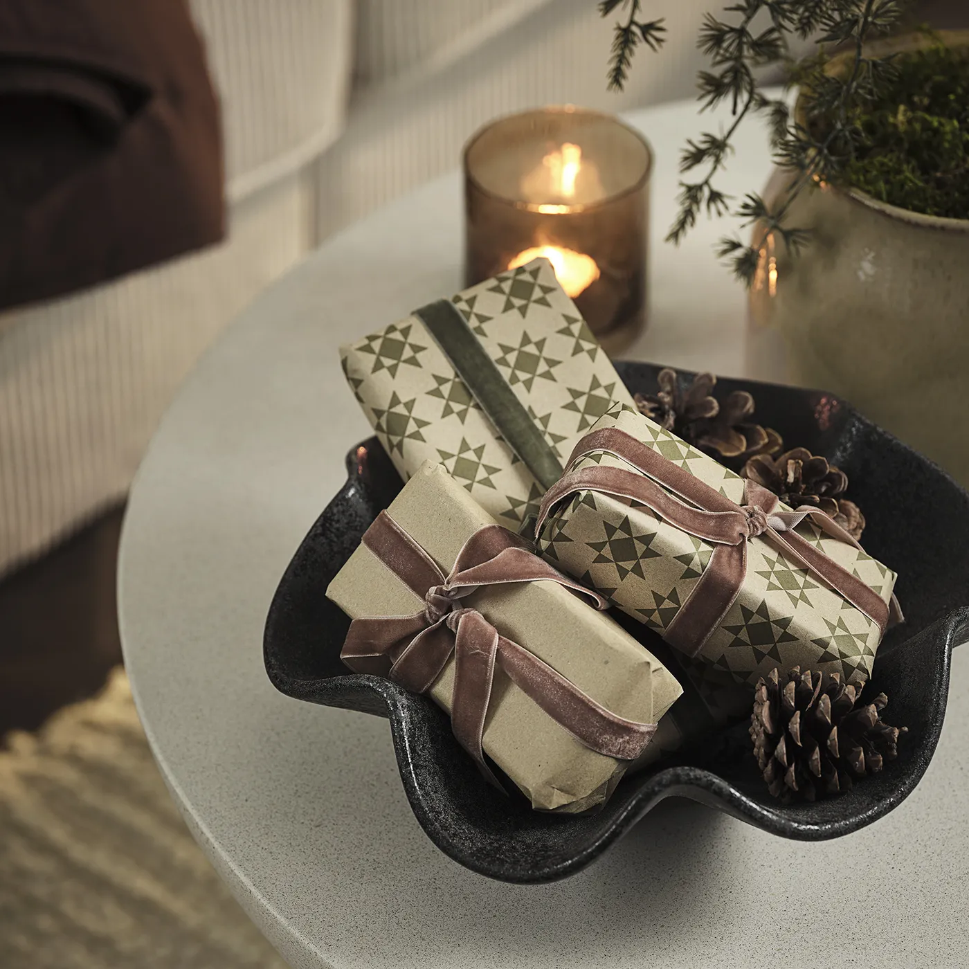 Decorate for a cosy, minimalist Christmas | JYSK Ireland