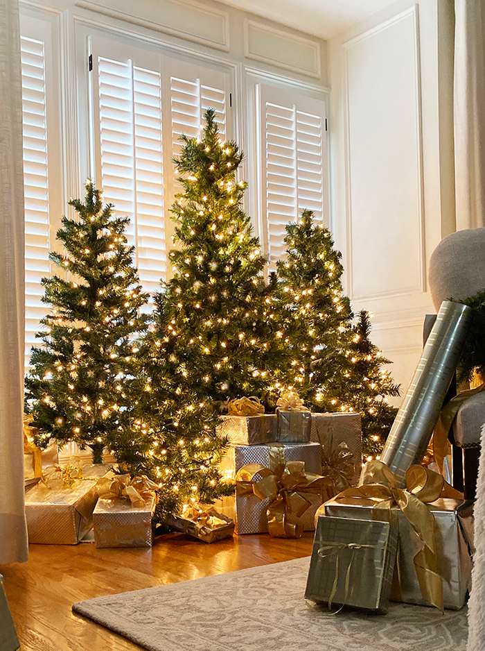 Decorate like a Pro: 8 Unique Places for a Christmas Tree in Your Home this  Year - Buchanan Construction Custom Homes + Commercial