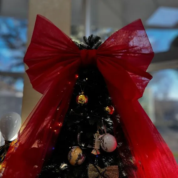 Decorative Christmas tree bow 65х200 cm large red tulle жовтий buy in Ukraine at a low price 699.00 UAH | Ideia.ua