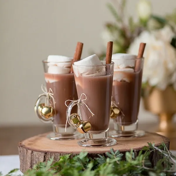 Detail of the Day – A Hot Chocolate Bar for a Winter Wedding! » Hey Wedding Lady