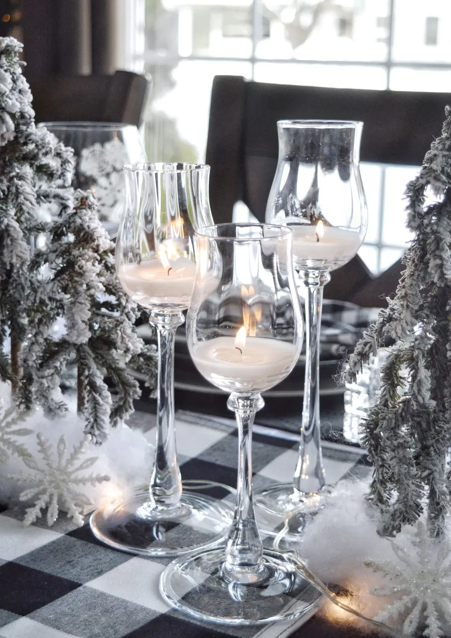 Dining Delight: Winter Vibes Tablescape