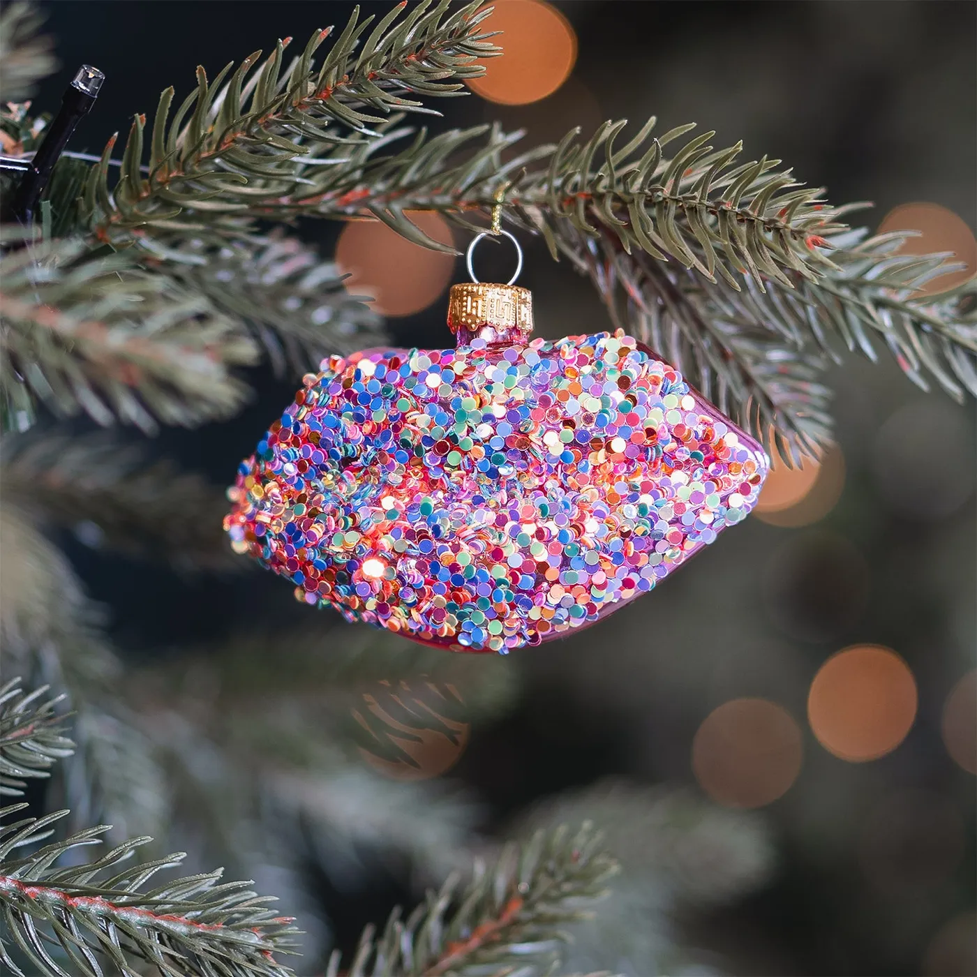Disco pink lips ornament with sparkles