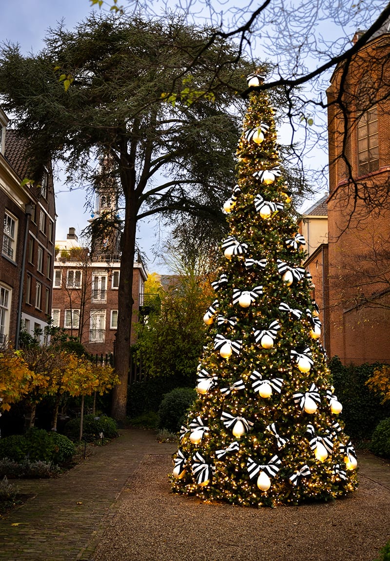 Discover 10 Beautiful Christmas Tree Designs this Holiday Season - Galerie  Magazine