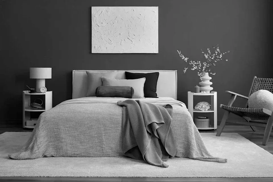 Dunn-Edwards Gave This Neutral a Purple Twist for Its 2027 Color of the Year