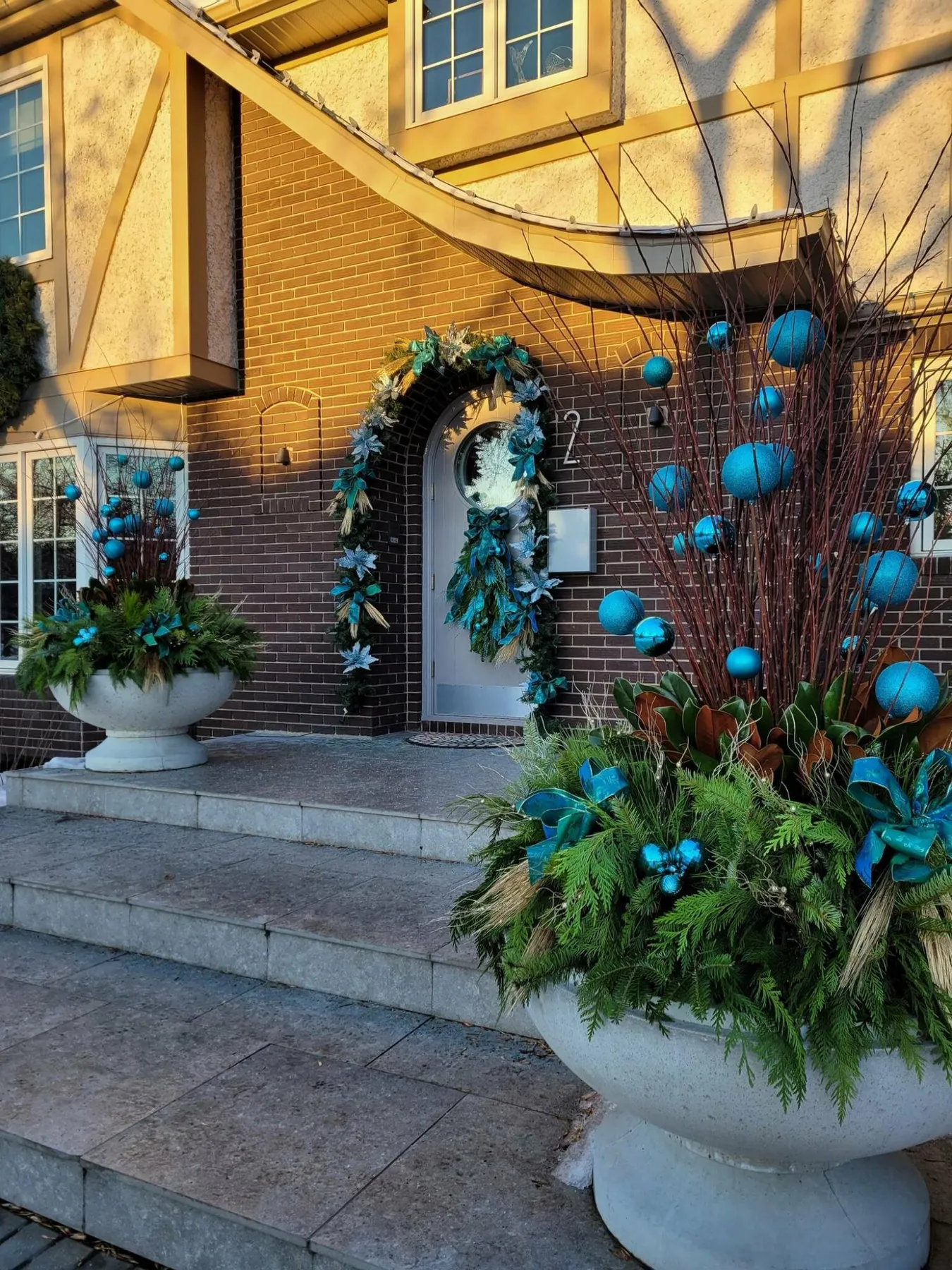 Easy ideas for your outdoor winter container garden - Winnipeg Free Press Homes