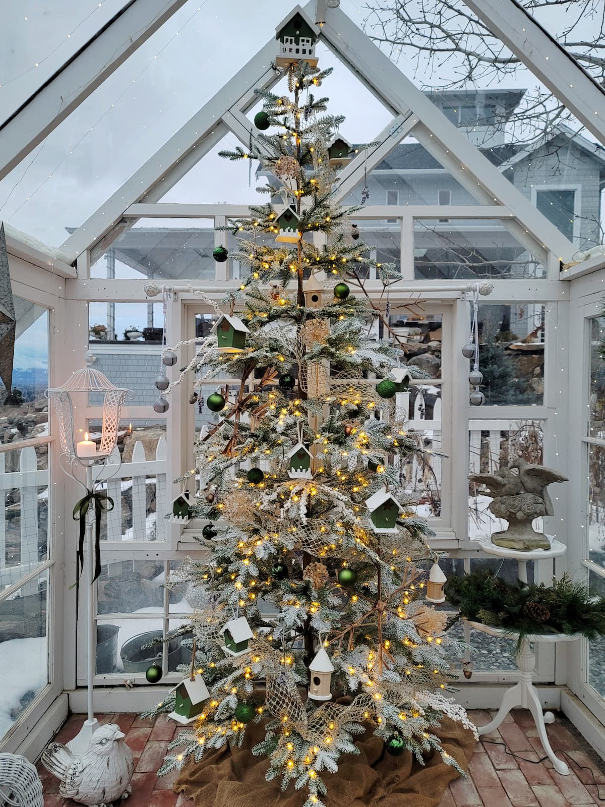 Easy winter decorating ideas with natural elements - Sweet Valley Acres