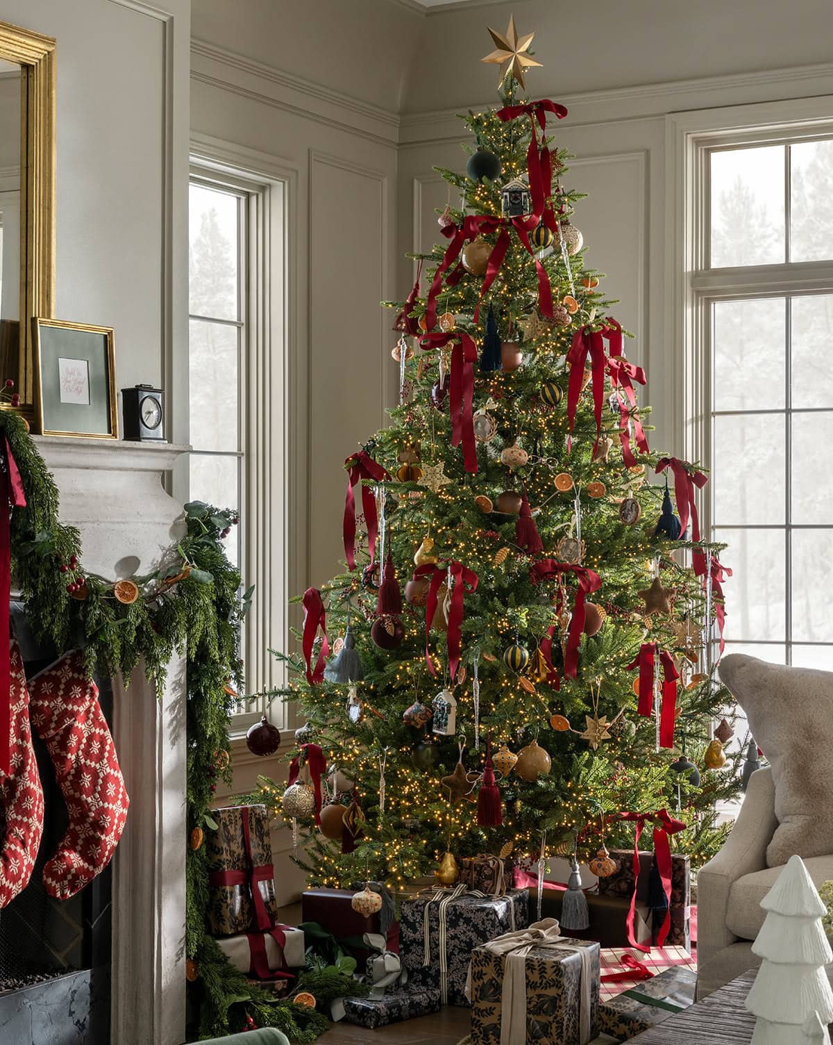 Elegant Christmas Tree With Colored Lights Christmas Tree Decorating Ideas Trends For 2025 Jenna Sue Design