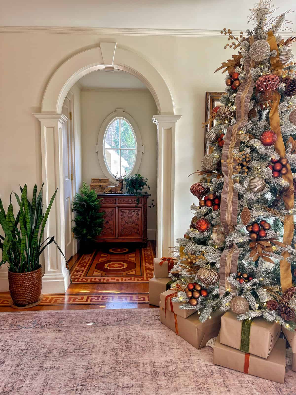 Elegant Decorated Christmas Trees 65 Best Christmas Tree Decorating Ideas  And Pictures 2022