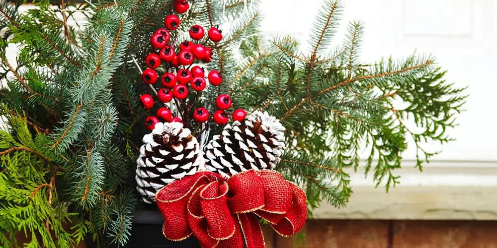 Fabulous Holiday Porch Pot Designs for Moultonborough - Stephens  Landscaping Professionals