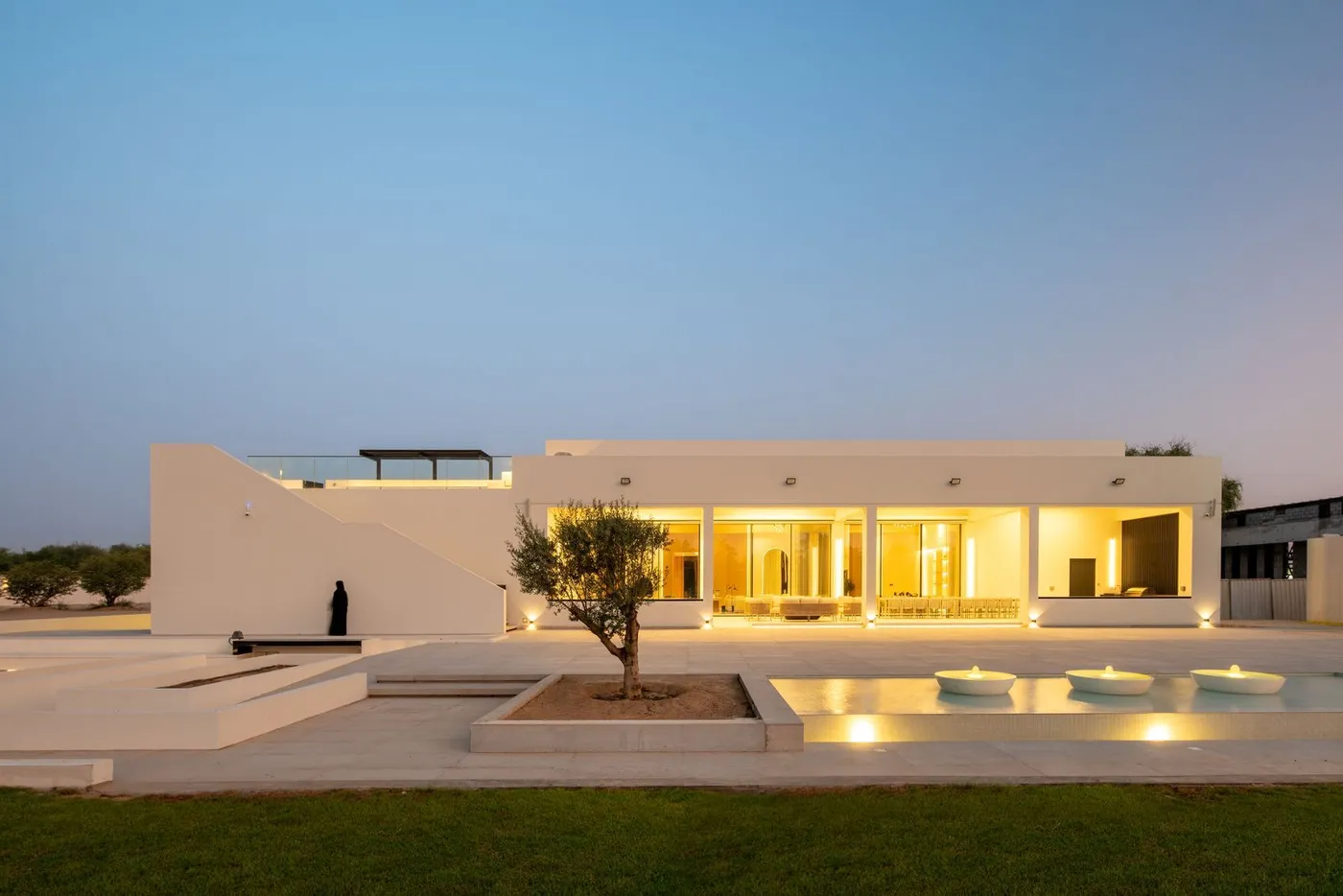 Facade Lighting Ideas in Bahrain for Modern Buildings