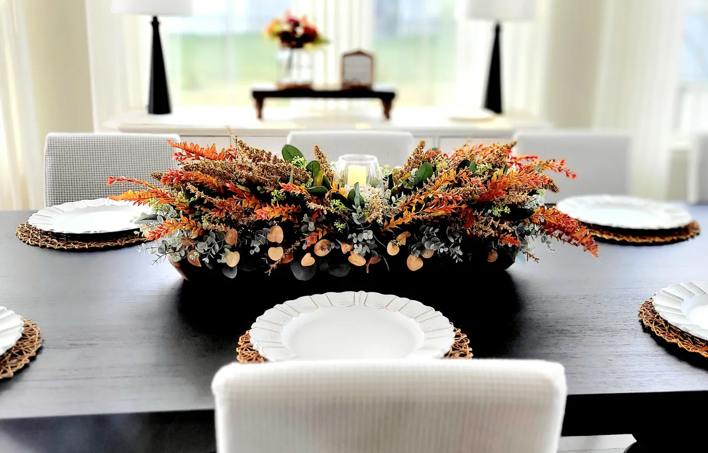 Fall Table Centerpiece – 30' Wooden Bowl with Dried Flowers & Candle