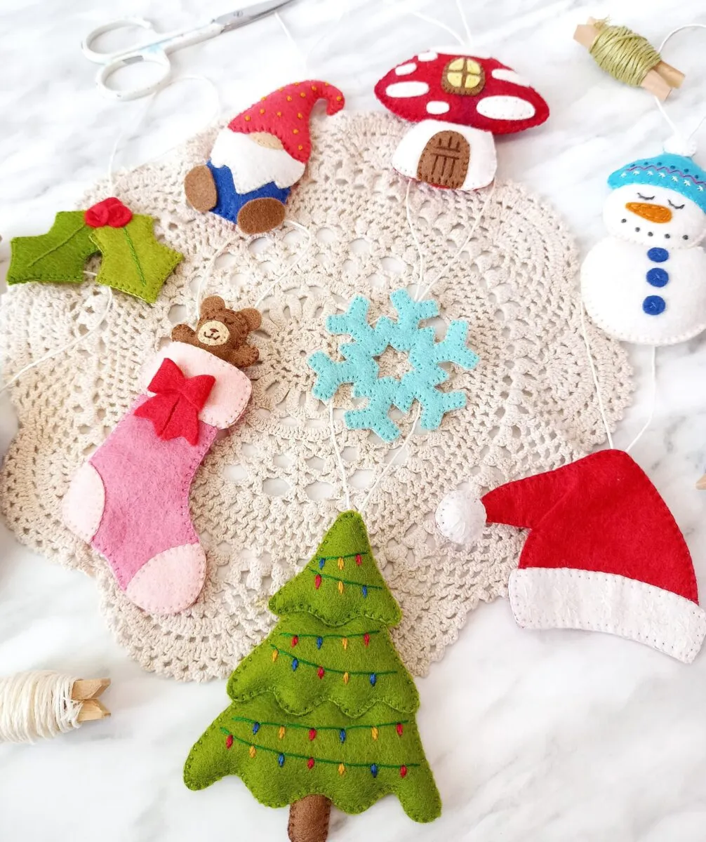 Felt Christmas Ornament Patterns - 10 Piece Bundle - The Yellow Birdhouse