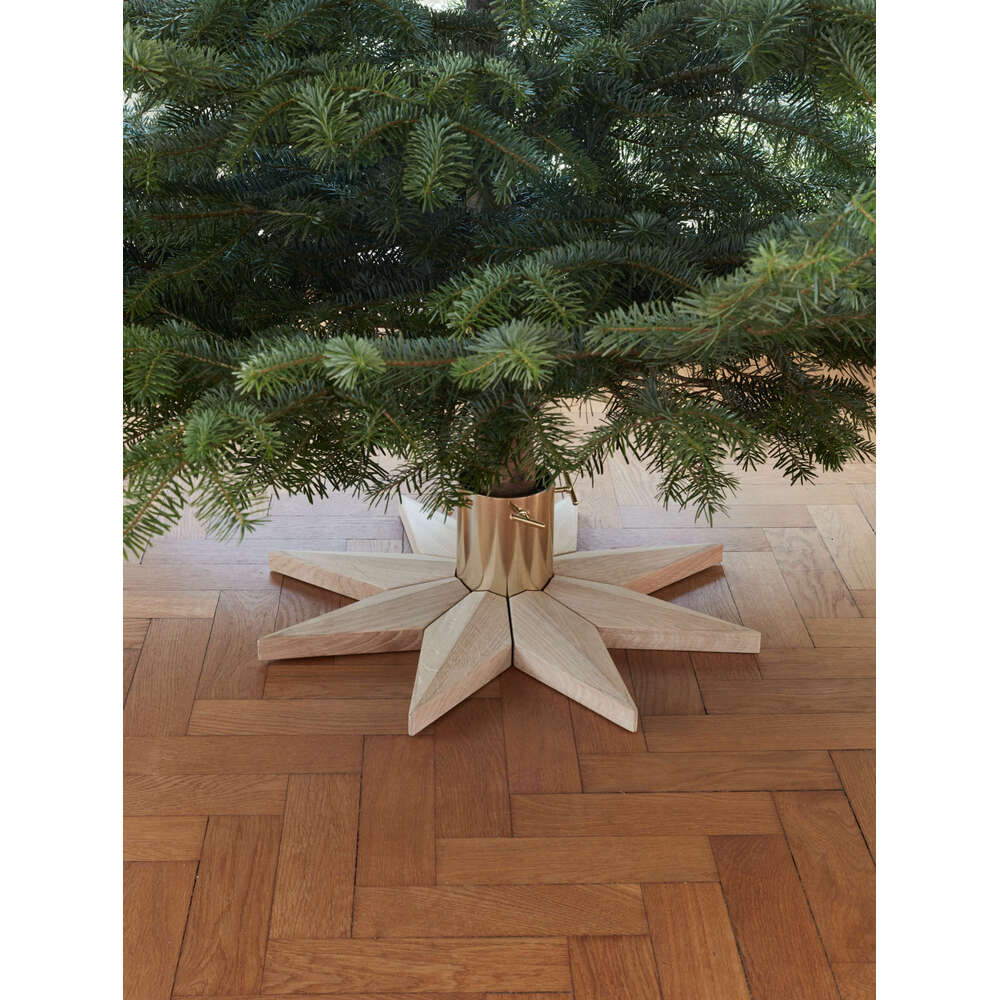 Fritz Hansen Stella Christmas Tree Base – Christmas Tree Stand