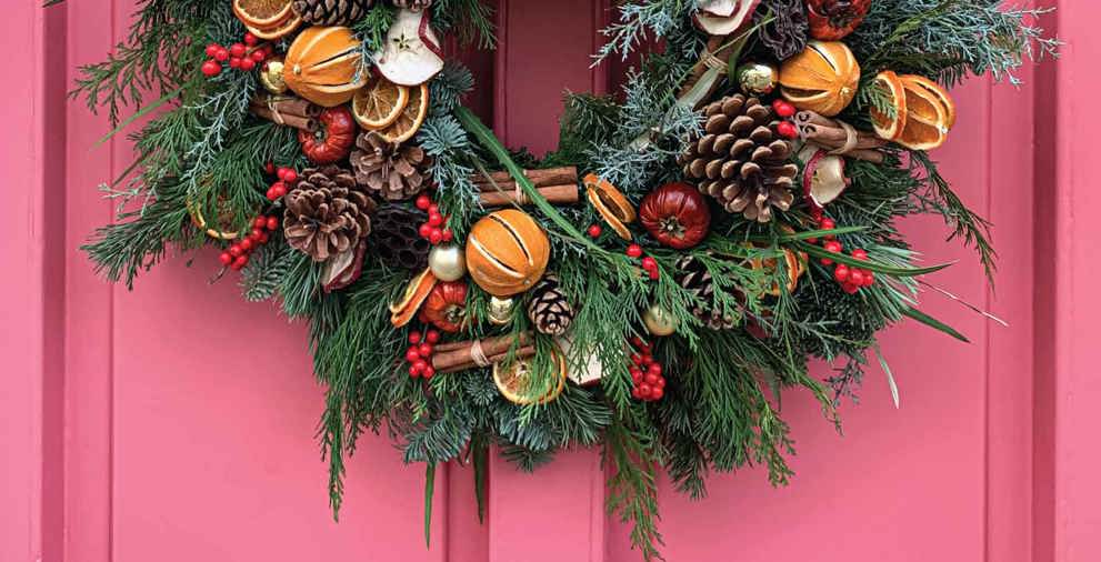 Front Door Decorated Wreaths Traditional Christmas Wreath Ideas For Your Front Door