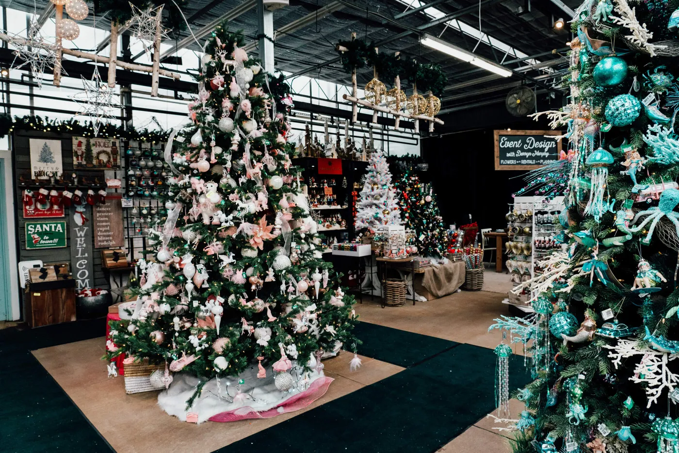 Fun & Unique Themed Trees To Try This Christmas -
