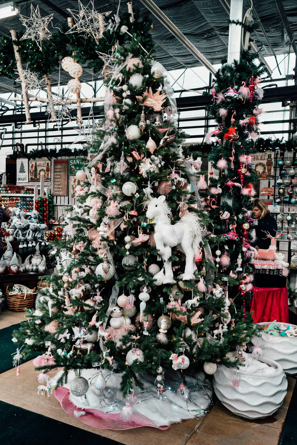 Fun & Unique Themed Trees To Try This Christmas -