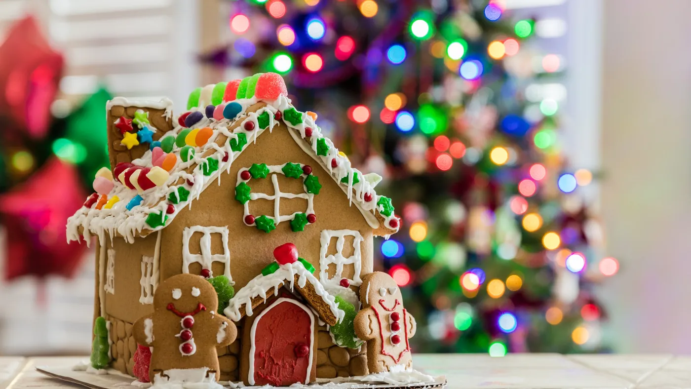 Gingerbread House Party, holiday lights tour, plus 8 things to do this  weekend | FOX31 Denver