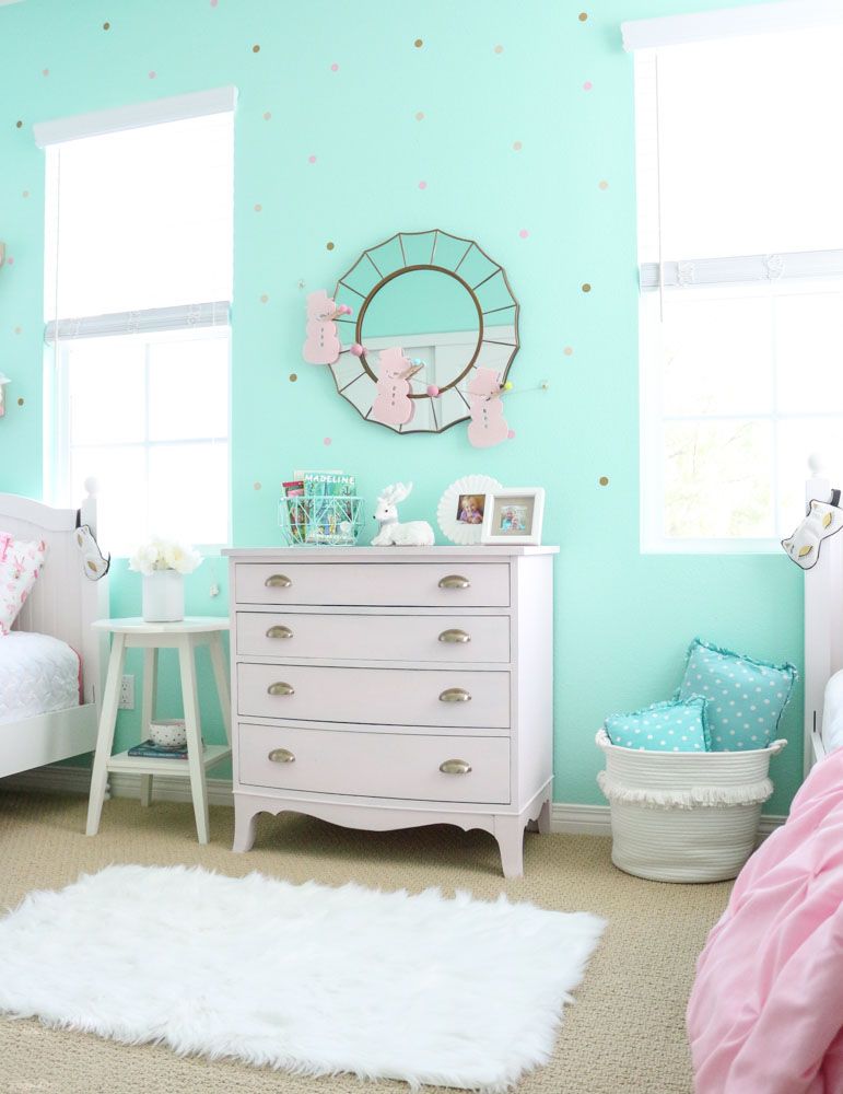 Girls Shared Cozy Winter Bedroom