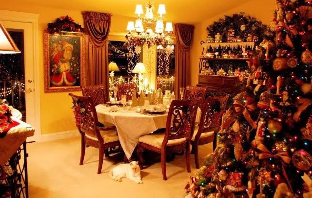 Glamorous New Year's Eve Table Setting – Between Naps on the Porch