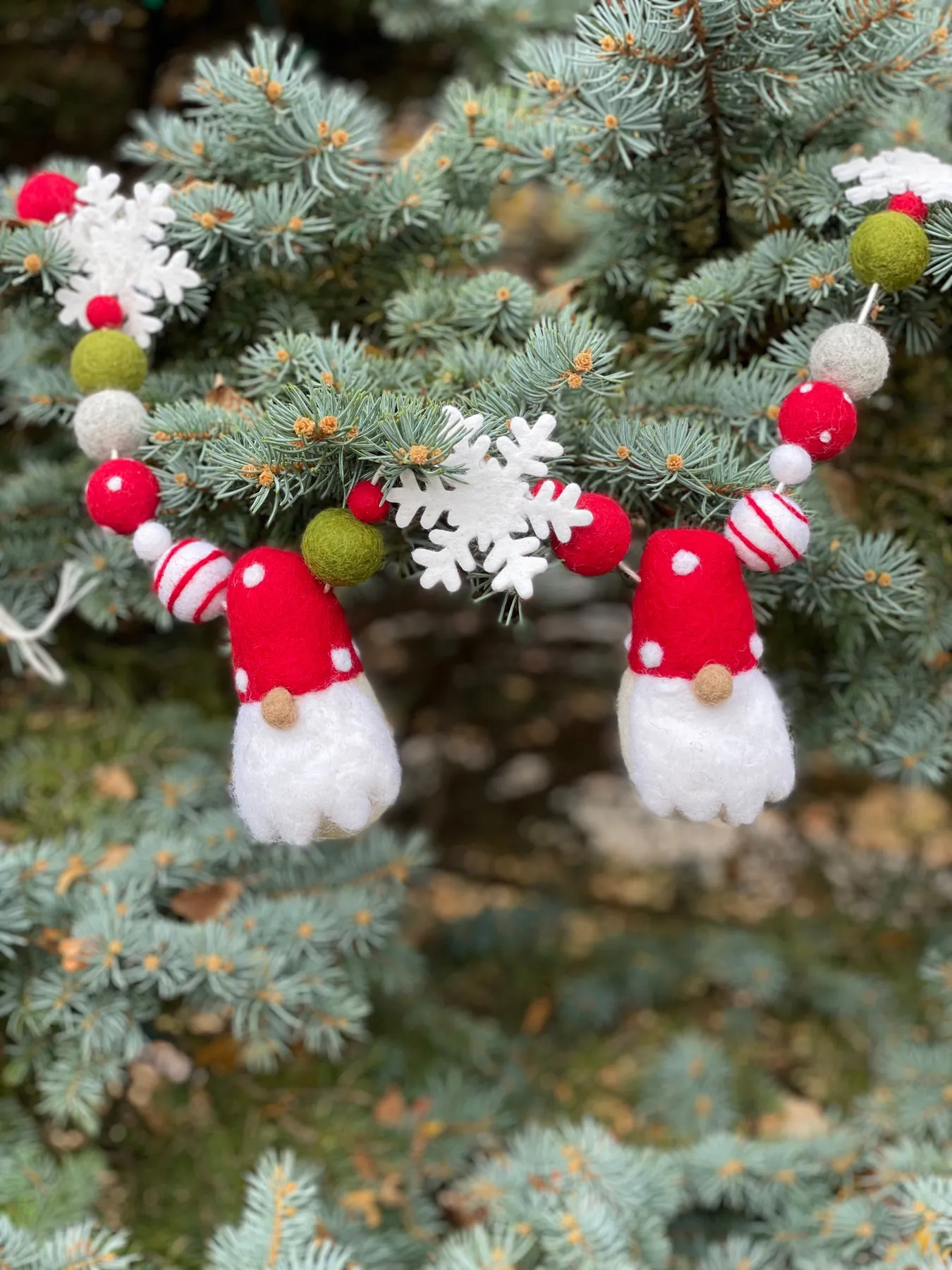 Gnome Wool Garland