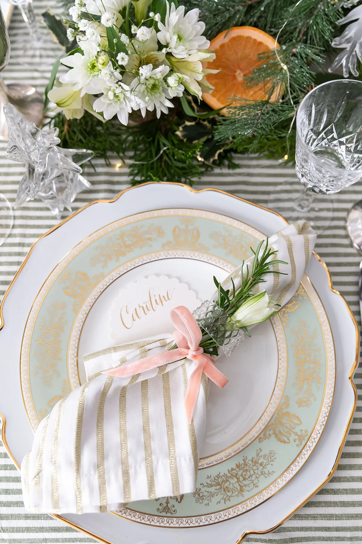 Greenery & Citrus Christmas Table - Pizzazzerie