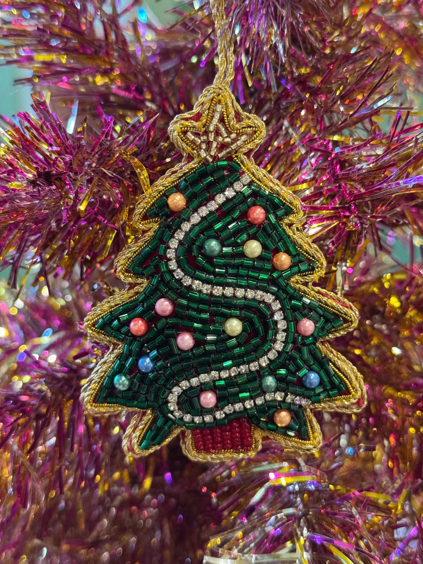 Hand Beaded Christmas Tree Ornament – O'Day Cache