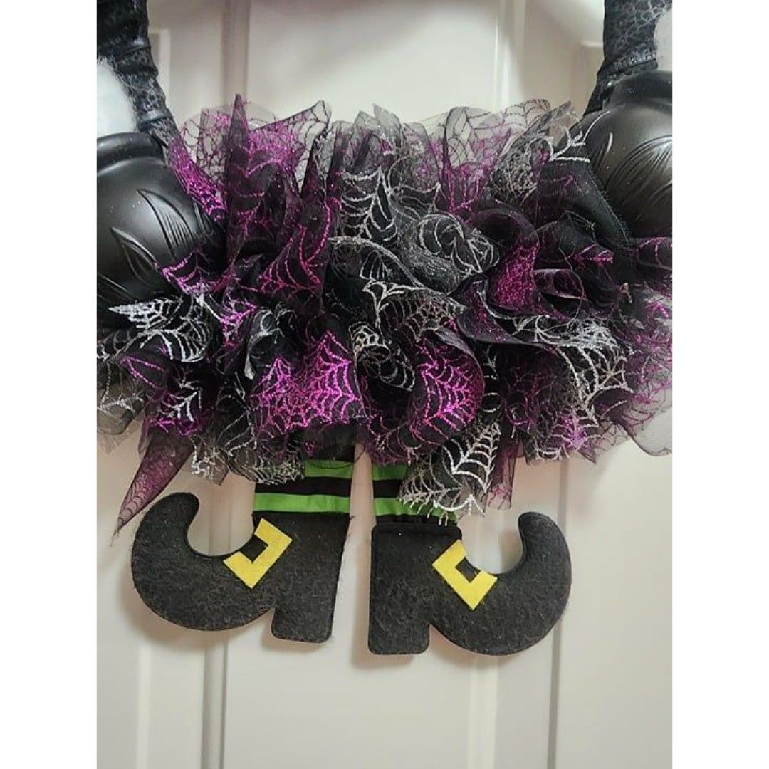 Handmade Witch Halloween Wreath-New