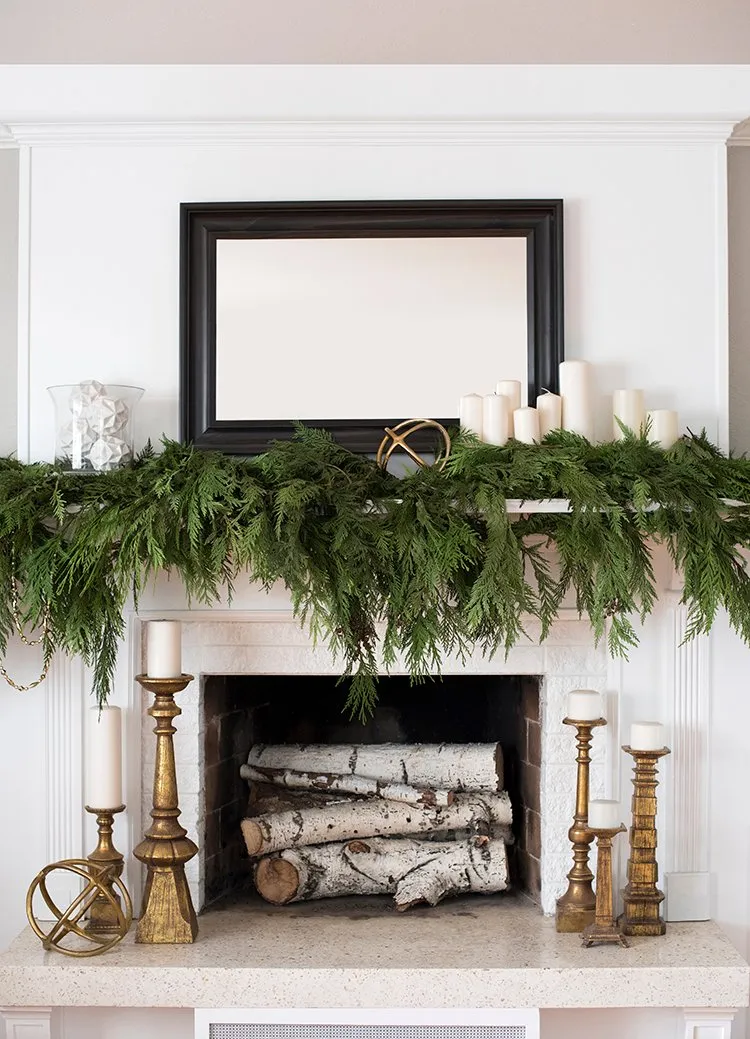 Holiday Decor That Lasts Through The New Year - Room for Tuesday