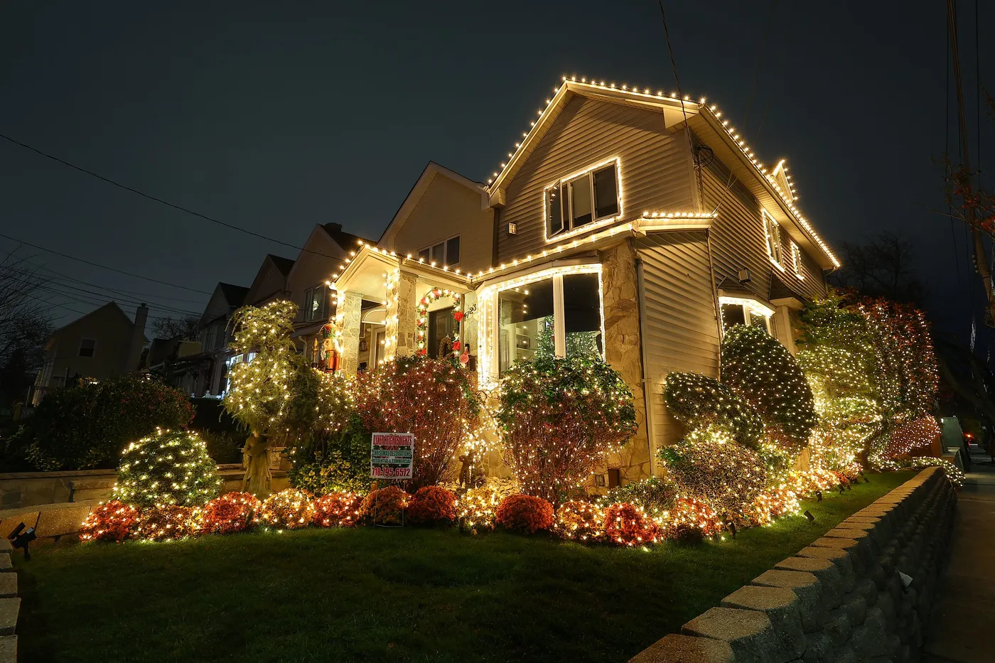 Holiday Lighting Installation in Pensacola, Gulf Breeze, Navarre & Fort  Walton Beach | Residential & Commercial