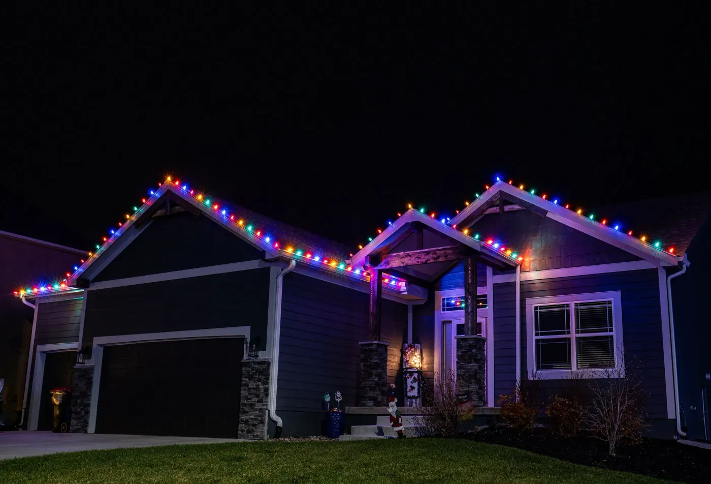 Holiday Lighting Installation | Tis The Season Holiday Lighting