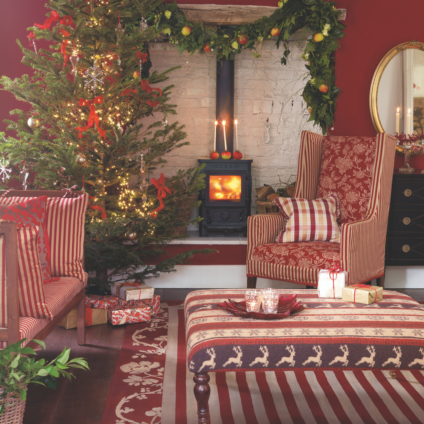 Home Alone-core is the nostalgic interior trend you'll…