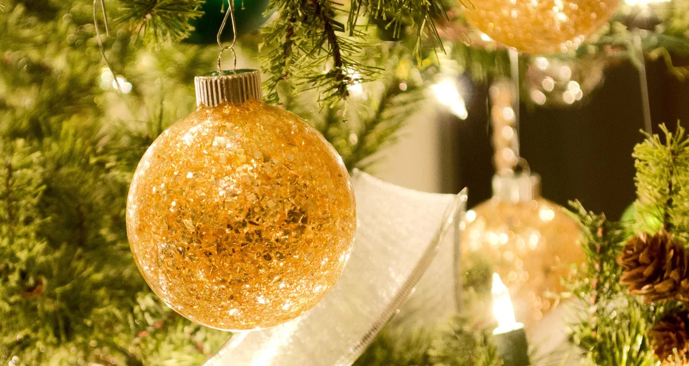 How To: Broken Glass Ornaments Into New Ornaments
