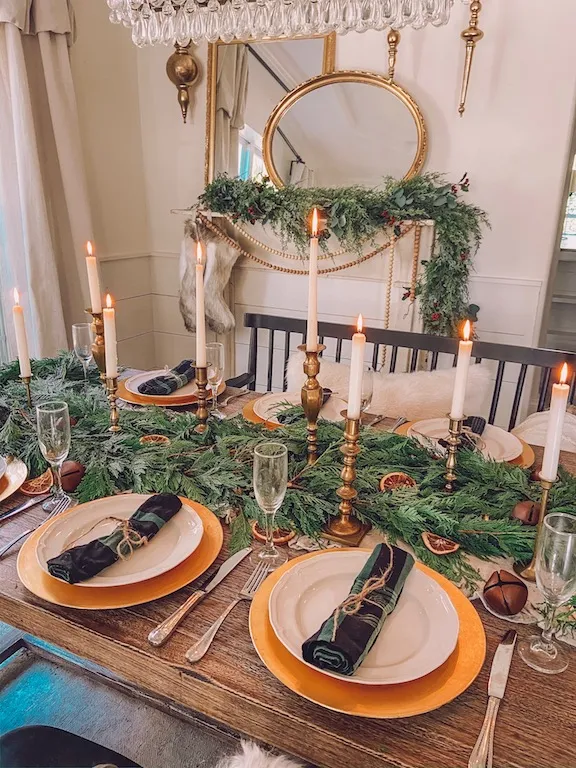 How to Create an Elegant Table This Christmas -