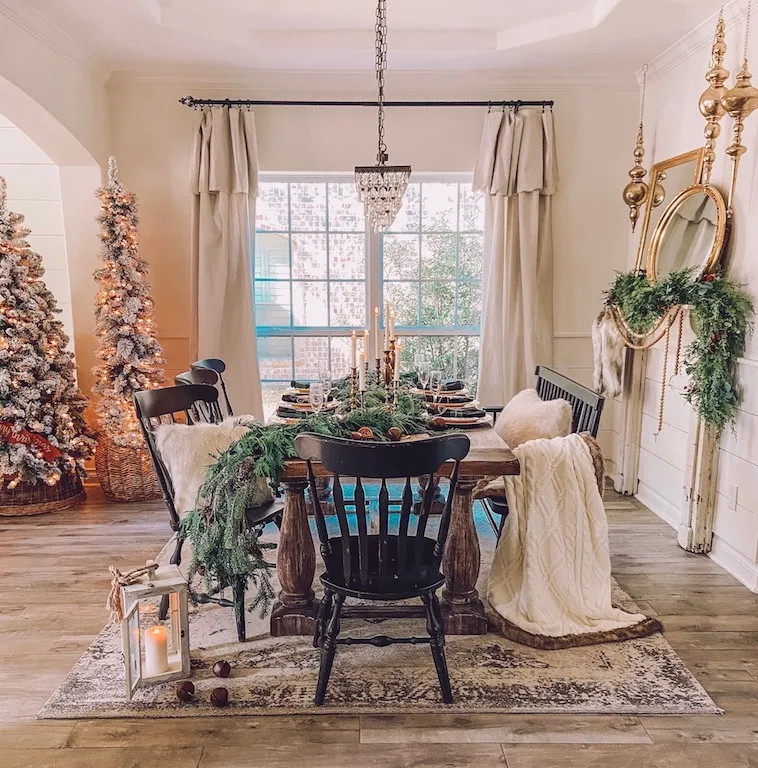 How to Create an Elegant Table This Christmas -