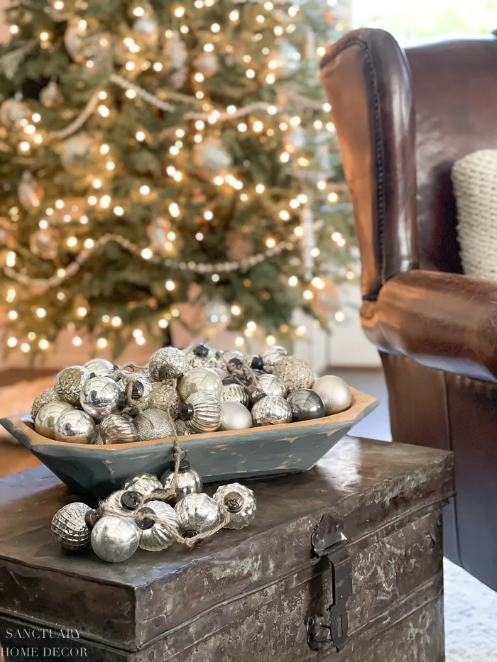 How to Decorate With Silver & White for Christmas - Sanctuary Home Decor