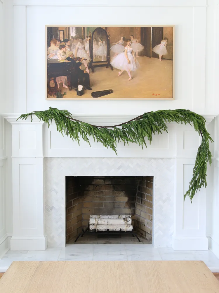 How to Hang Garland on the Mantel - Stefana Silber