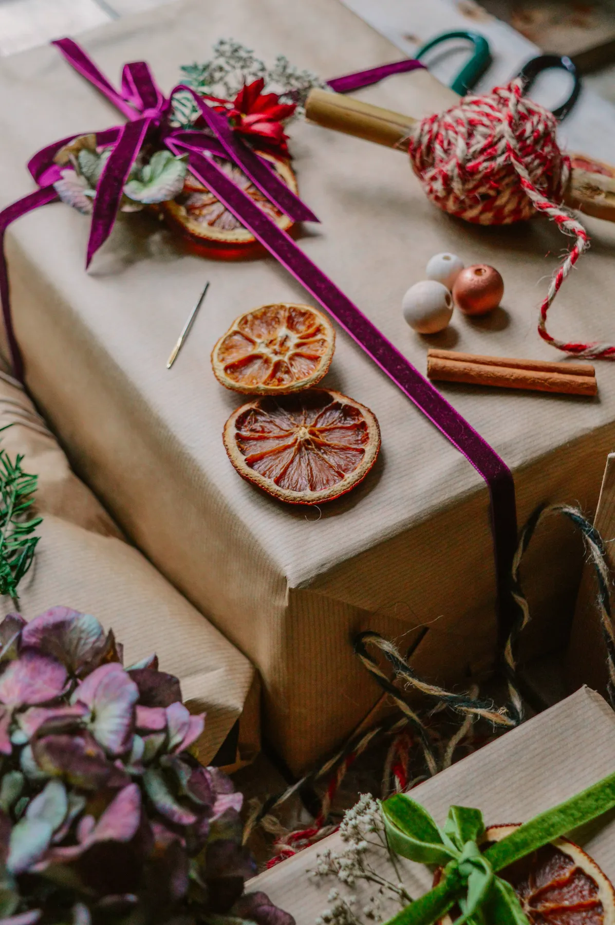 How To Make Dried Orange Christmas Decorations | Raahi Living – RAAHI LIVING