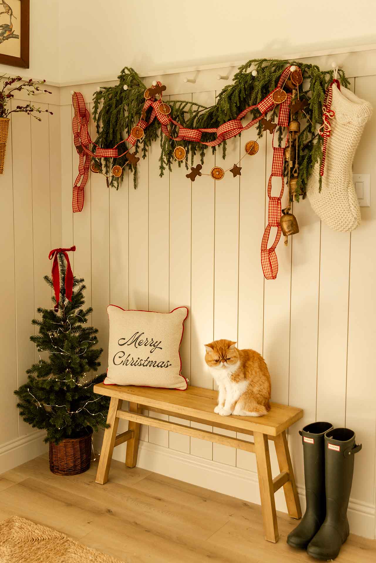 How to Make Traditional Dried Orange and Cinnamon Salt Dough Garland for Christmas -