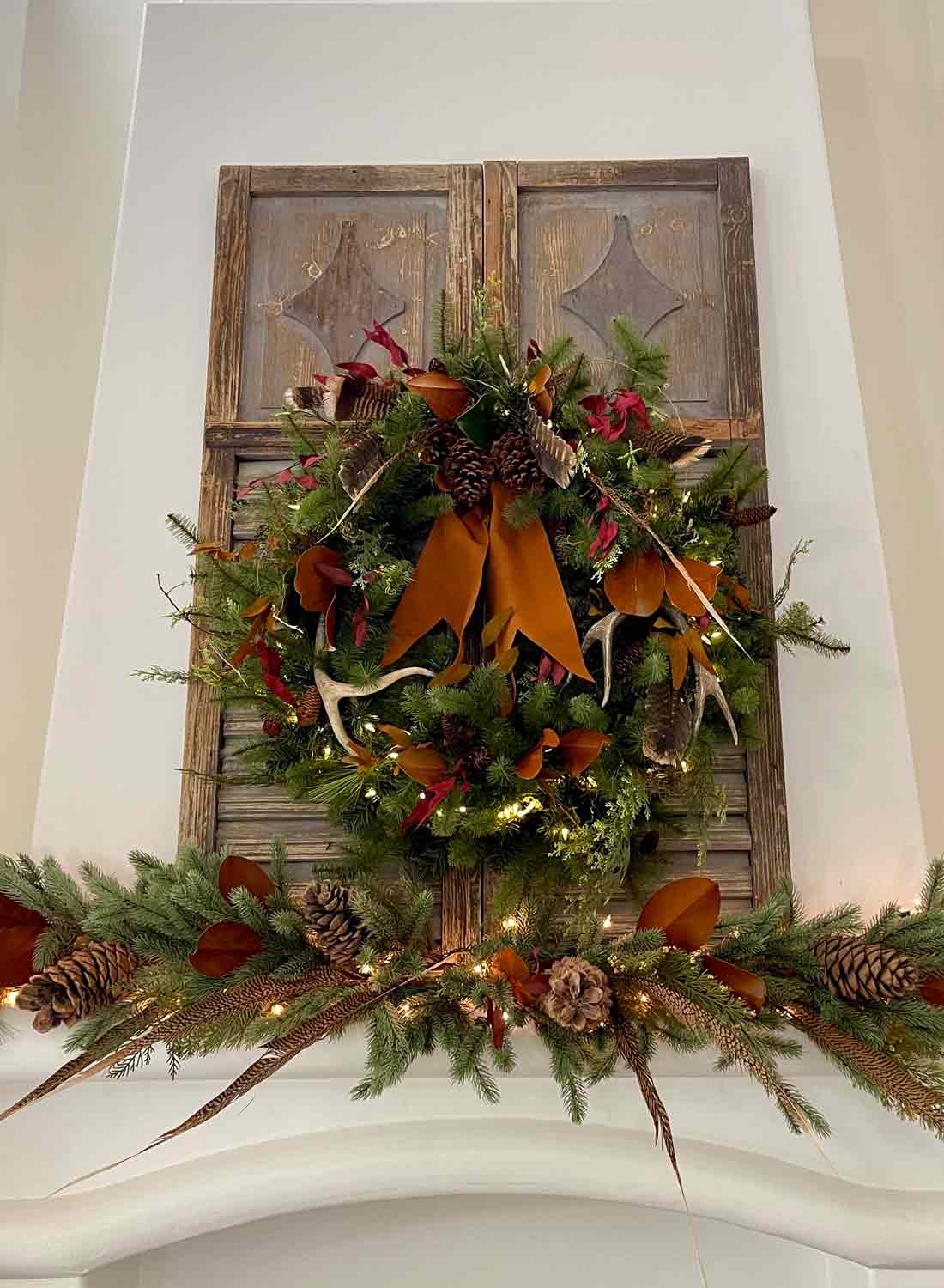 How to Mix Faux and Fresh Christmas Decor for a Natural Look - Cindy  Hattersley Design