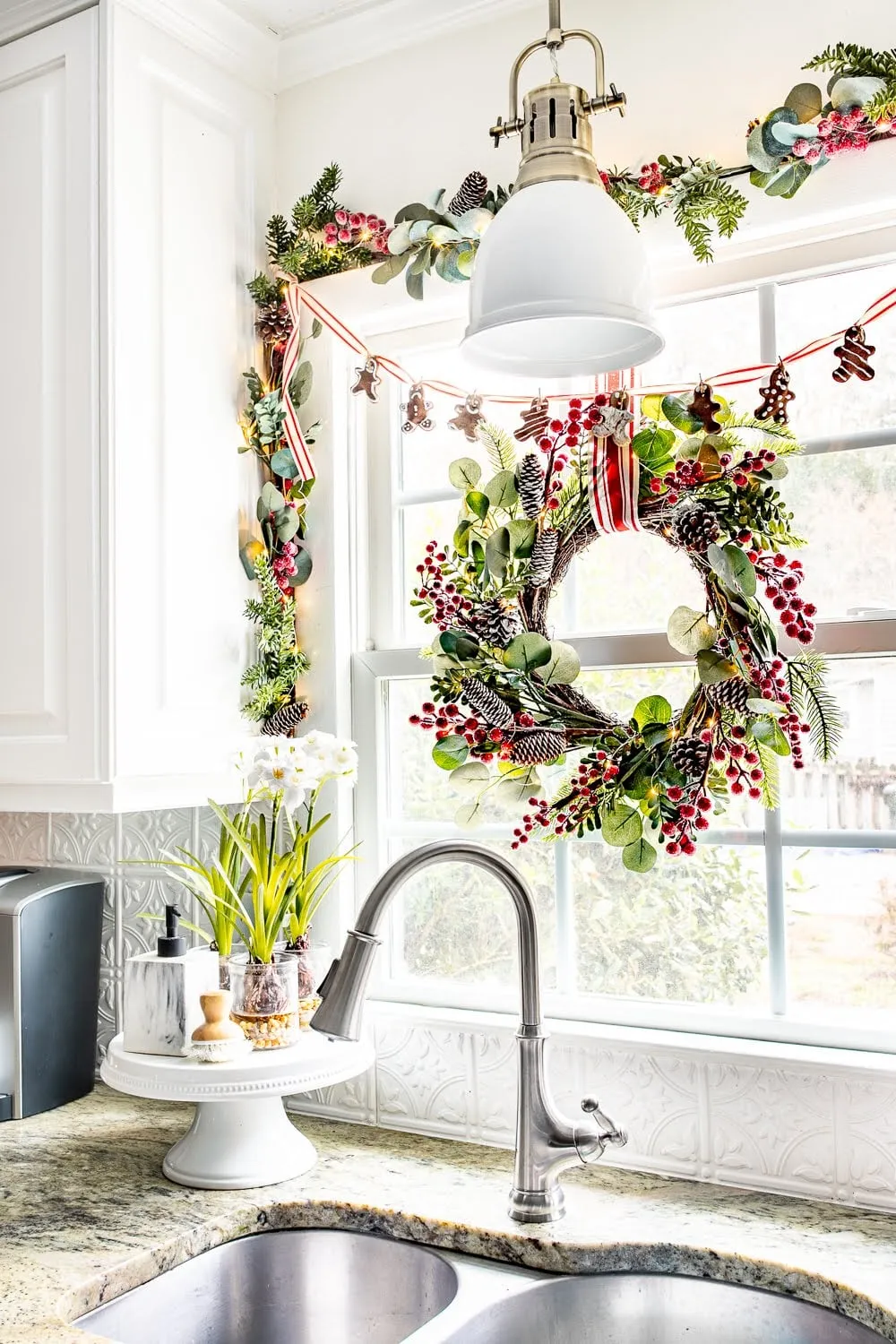 How to Mix Old Sentimental and New Decor & Our Swedish Christmas - Bless'er  House