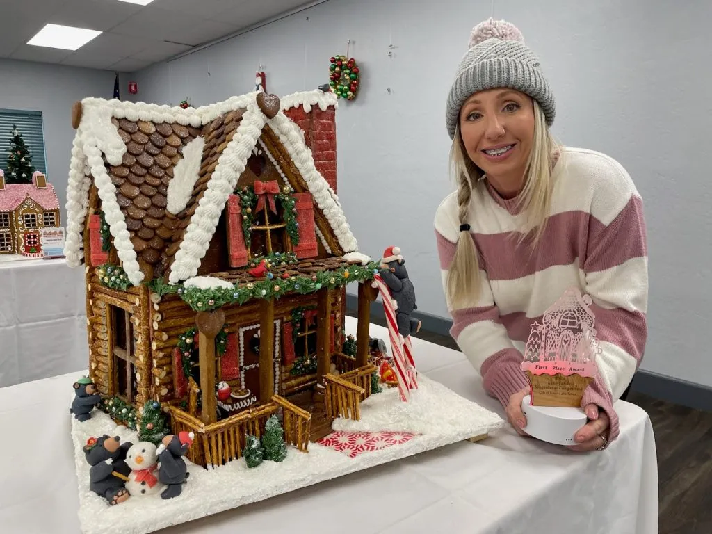 Lake Tahoe Gingerbread House Crawl brings sweet holiday magic to local  businesses | TahoeDailyTribune.com