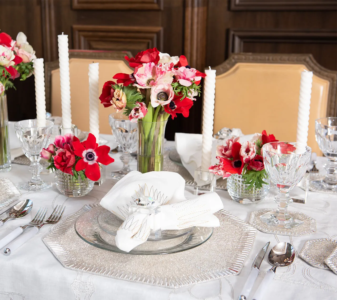 Luxurious Chinese New Year And Lunar New Year Table Settings