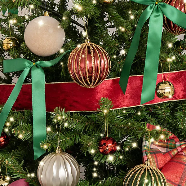 Melody Maison Large Red & Gold Velvet Wired Christmas Tree & Gift Wrapping Ribbon - 270cm (2.7m / 106.3')